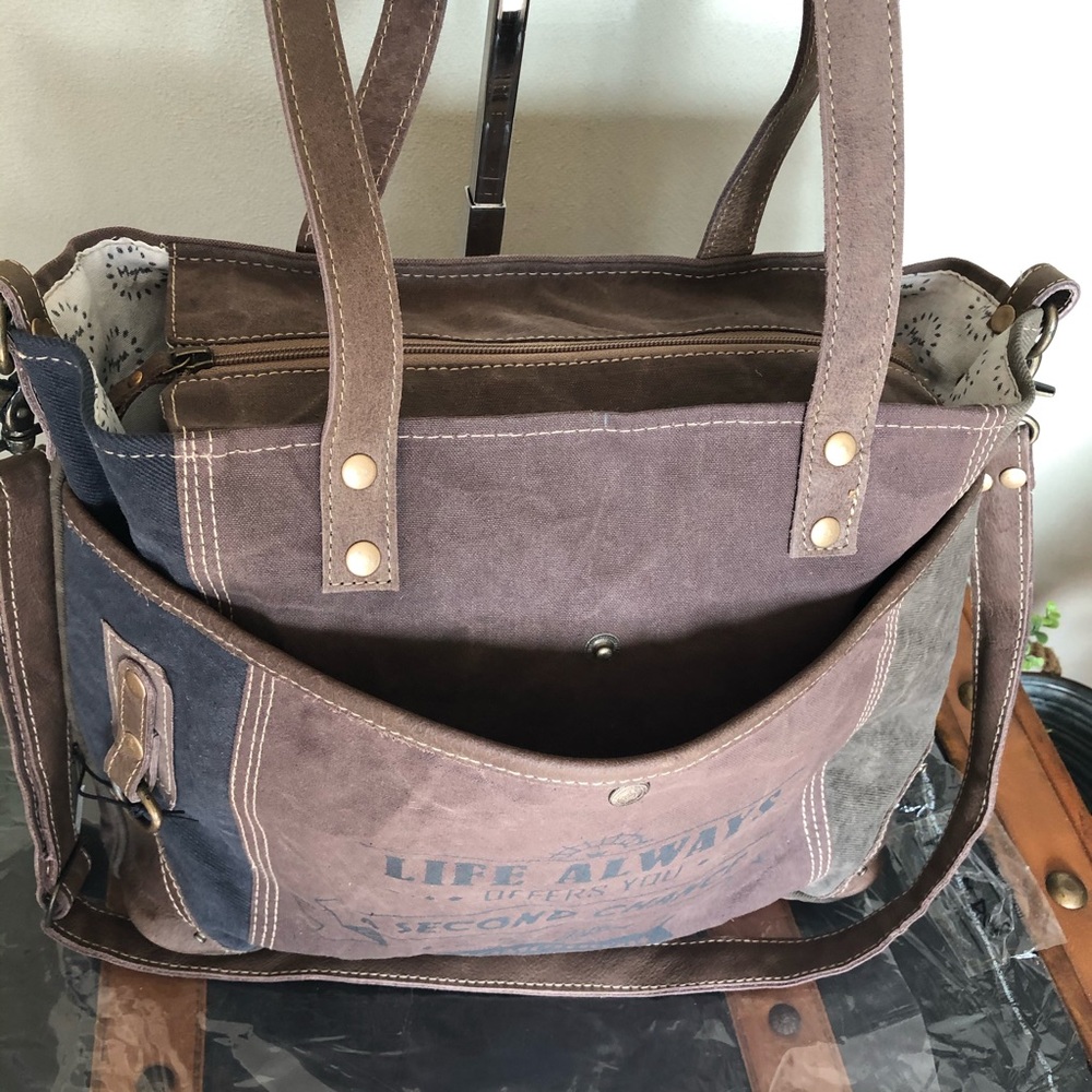 Myts Life Always upcycled Canvas purse NWT - Picture 5 of 7